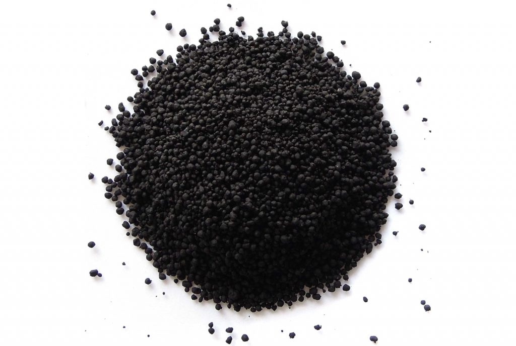 aquascaping-substrates-aquasoil-2